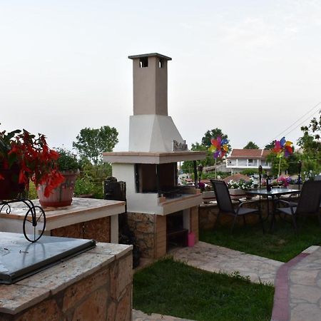 Gardenos Mamas Reas Apartment Vitalades Exterior photo